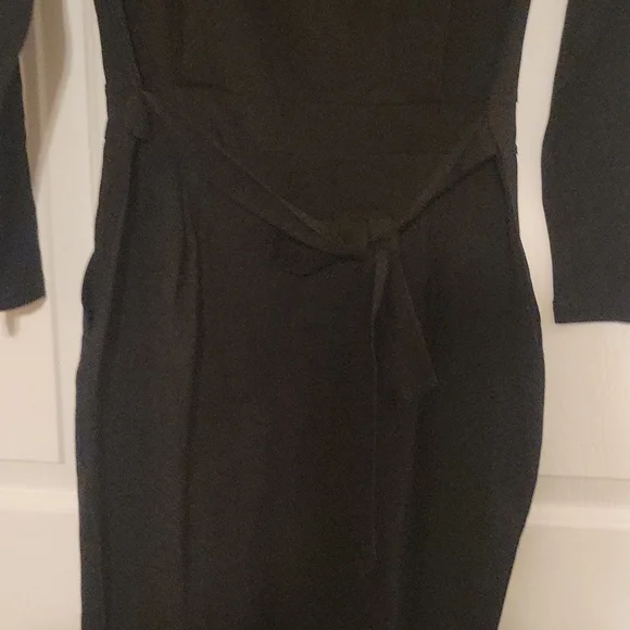 New Women's PrettyGarden Black Dress with pockets that ties in back. Size Medium - Picture 3 of 14